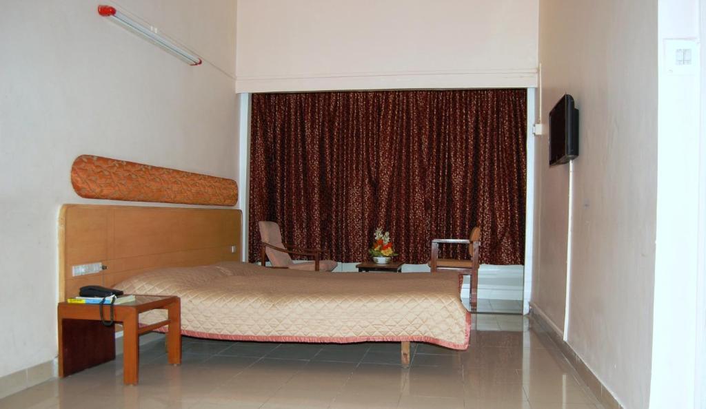 Hotel Raviraj Poona Kamer foto